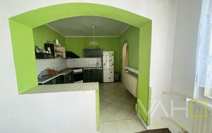 Rodinný dom s veľkým pozemkom