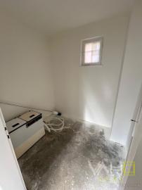 Veľký pozemok až 1699m2, samostatne stojaci RD, všetky IS, Hlohovec- časť Šulekovo