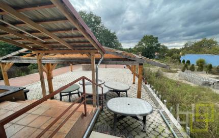 VAHOreal* NOVÁ CENA!! RODINNÝ DOM, REŠTAURÁCIA, Pozemok 788m2, obec Bučany