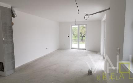 VAHOreal*NOVOSTAVBA, SUPER CENA, 3 -izb. rodinný dom, Dubovany