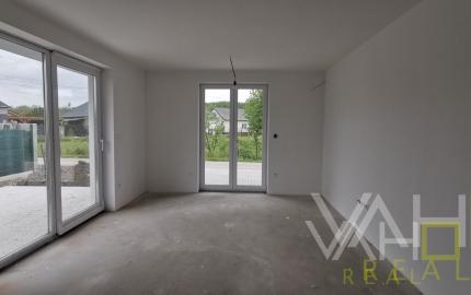 VAHOreal*NOVOSTAVBA, SUPER CENA, 3 -izb. rodinný dom, Dubovany