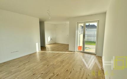 SKOLAUDOVANÁ MODERNÁ NOVOSTAVBA 4IZB. RODINNÉHO DOMU V OBCI JELKA