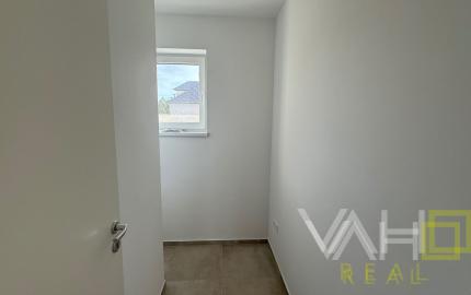 SKOLAUDOVANÁ MODERNÁ NOVOSTAVBA 4IZB. RODINNÉHO DOMU V OBCI JELKA