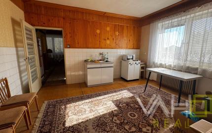 Starší rodinný dom v tichej lokalite – ideálny na rekonštrukciu podľa vlastných predstáv!