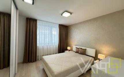 VAHOreal* PRENAJATÉ !* ŠTÝLOVÉ BÝVANIE LEN NA SKOK OD TRNAVY – 2-IZBOVÝ BYT S TERASOU A PARKOVANÍM V BIELOM KOSTOLE!