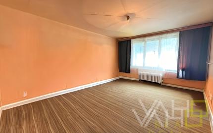 PREDANÉ !  3-izbový byt ideálny na rekonštrukciu podľa vašich predstáv, G. Dusíka