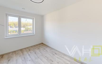 VAHOreal* NOVÁ CENA!! KRÁSNA ŠTVRŤ NOVÝCH RD, 5izb. dom, garáž, Kamenná cesta, Trnava