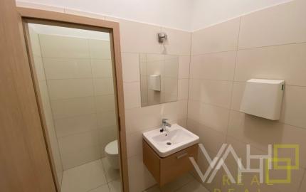 KANCELÁRSKE PRIESTORI PRIAMO V CENTRE, výmera 188,87 m2,Hviezdoslavova, Trnava