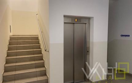 KANCELÁRSKE PRIESTORI PRIAMO V CENTRE, výmera 188,87 m2,Hviezdoslavova, Trnava