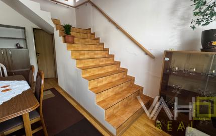 ZĽAVA 20 000 €! Dvojgeneračný rodinný dom v centre Majcichova – bývanie aj investičná príležitosť