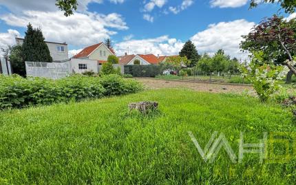 ZĽAVA 20 000 €! Dvojgeneračný rodinný dom v centre Majcichova – bývanie aj investičná príležitosť