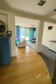 Moderný 5izbový dvojpodlažný rodinný dom v Rovinke