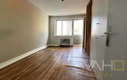 REZERVOVANÉ!!! 3‑izbový byt (85 m²) s garážou a loggiou v  obci Hrádok