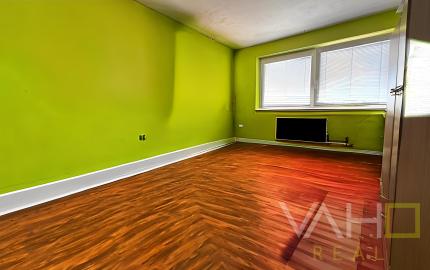 REZERVOVANÉ!!! 3‑izbový byt (85 m²) s garážou a loggiou v  obci Hrádok