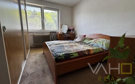 REZERVOVANÉ!!! 3‑izbový byt (85 m²) s garážou a loggiou v  obci Hrádok