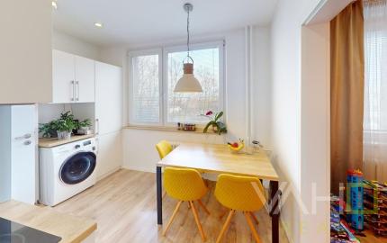 PRENAJATÉ ! NA PRENÁJOM nadrozmerný 3 izbový byt, A. Kubinu, Trnava