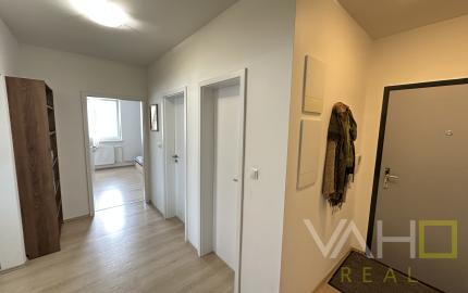 PRIESTRANÝ 2 izb. byt s parkovaním v NOVOSTAVBE, Arboria