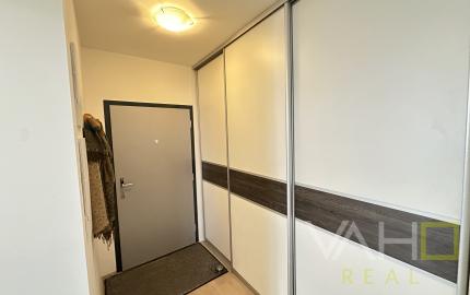 PRIESTRANÝ 2 izb. byt s parkovaním v NOVOSTAVBE, Arboria