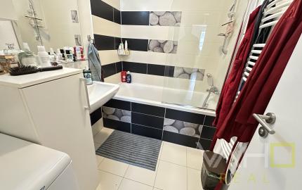 PRIESTRANÝ 2 izb. byt s parkovaním v NOVOSTAVBE, Arboria