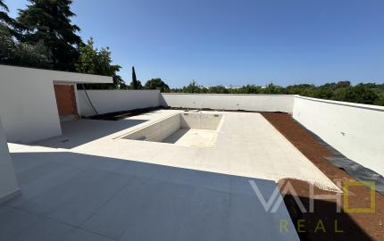 VAHOreal* EXKLUZÍVNE IBA u NÁS!! 4 LUXUSNÉ RD s BAZÉNOM v CHORVÁTSKU