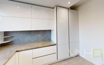 ,,PREDANÝ ,,  Moderná novostavba vo Vlčkovciach