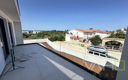 EXKLUZÍVNE IBA u NÁS!! 4 LUXUSNÉ RD s BAZÉNOM v CHORVÁTSKU