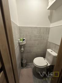 Na prenájom kompletne zariadený byt s balkónom / priechodná izba