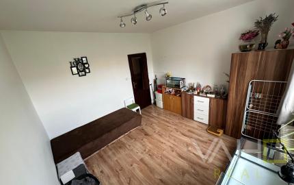 ,,ÚSPEŠNÝ predaj ,,  3i byt s balkónom, Hospodárska