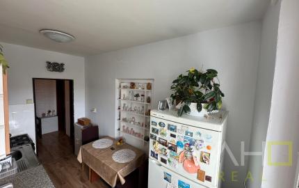 ,,ÚSPEŠNÝ predaj ,,  3i byt s balkónom, Hospodárska