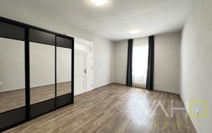 NA PRENÁJOM 2-izbový kancelársky priestor na Trojičnom námestí, Trnava