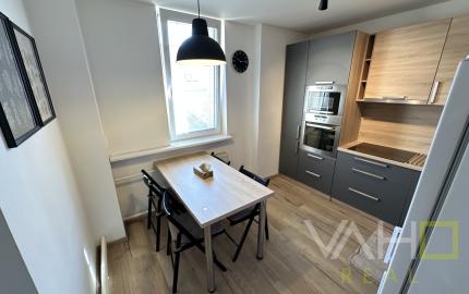 ✨ PRENÁJOM – 2-izbový byt priamo v centre Trnavy s parkovaním ✨