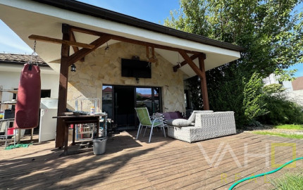 ,,ZNÍŽENÁ CENA ,,NA PREDAJ Luxusný rodinný dom