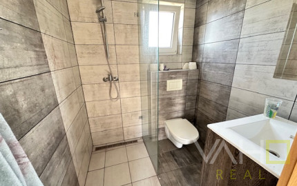 ,,ZNÍŽENÁ CENA ,,NA PREDAJ Luxusný rodinný dom