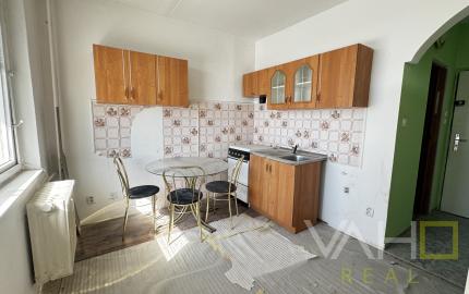 REZERVOVANÉ!!! 1-izbový byt na predaj s loggiou – Nerudova ulica, Trnava 🏢