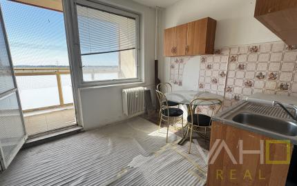 REZERVOVANÉ!!! 1-izbový byt na predaj s loggiou – Nerudova ulica, Trnava 🏢