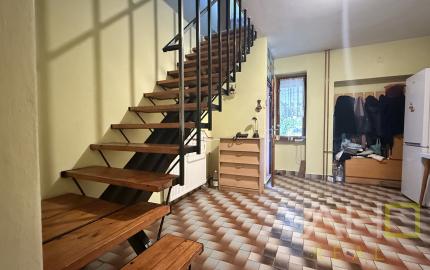 🏡PREDANÉ !!! Rodinný dom s veľkým pozemkom v obci Kátlovce