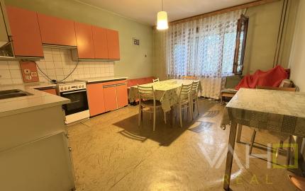 🏡PREDANÉ !!! Rodinný dom s veľkým pozemkom v obci Kátlovce