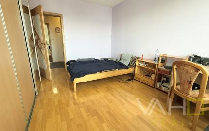 🏡 3-izbový byt s balkónom na Zelenečskej ulici v Trnave