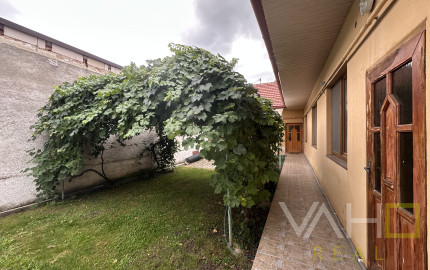 Na predaj 4 izbový rodinný dom v obci Dolná Krupá , znížená cena 175 800 € !
