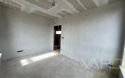 Exkluzívny 5-izbový rodinný dom s garážou a terasou – Biely Kostol pri Trnave