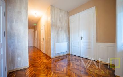 Polyfunkčný meštiansky dom na predaj – historické centrum Trnavy