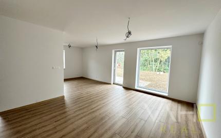 NA PREDAJ!  NOVOSTAVBA 4-izbového rodinného domu, Cífer