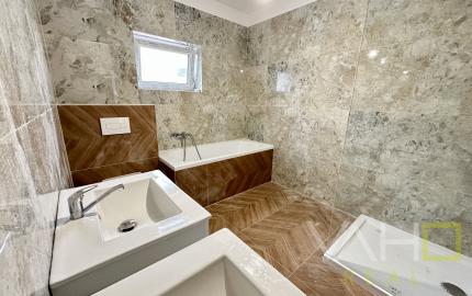 NA PREDAJ!  NOVOSTAVBA 4-izbového rodinného domu, Cífer