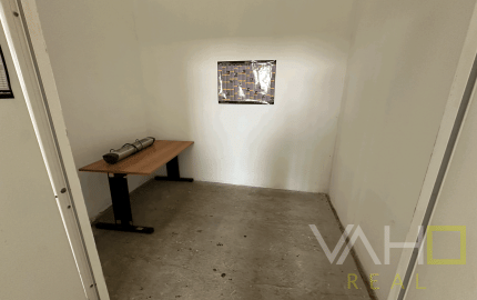 Na predaj vykurovaná výrobná hala s pozemkom – Dubnica nad Váhom, časť Prejta