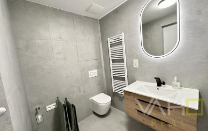 PRENÁJOM – 2-izbový štýlový byt v Rezidencii Hviezdoslavova, centrum Trnavy