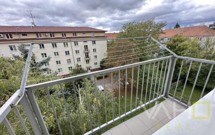 PRENAJATÉ ! PRENÁJOM 2-izbového bytu s balkónom – Ľ. Podjavorinskej, Trnava