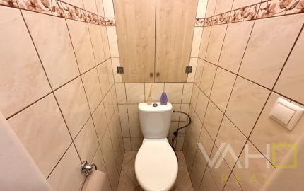 PRENAJATÉ ! PRENÁJOM 2-izbového bytu s balkónom – Ľ. Podjavorinskej, Trnava