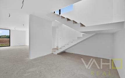 Moderné rodinné bývanie pre náročných – 5i. rodinný dom s garážou, Biely Kostol pri Trnave