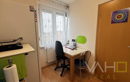 🏡REZERVOVANÉ!!!  1-izbový byt typu bauring po rekonštrukcii, Trnava – Okružná ulica