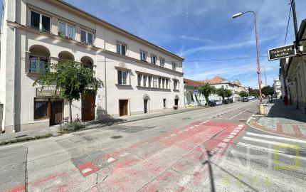 🏡 Prenájom útulného 2-izbového bytu v centre Trnavy – ul. Andreja Žarnova